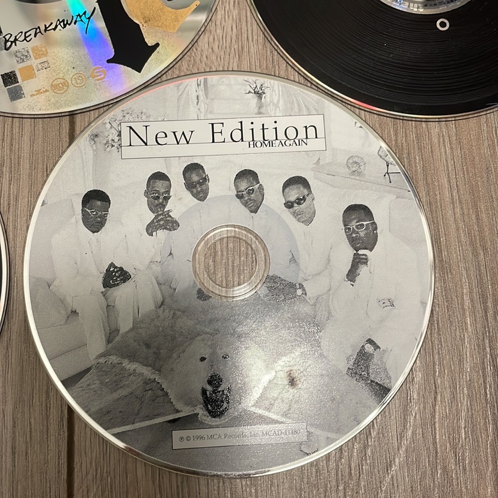Used CDs - Picture 8 of 9
